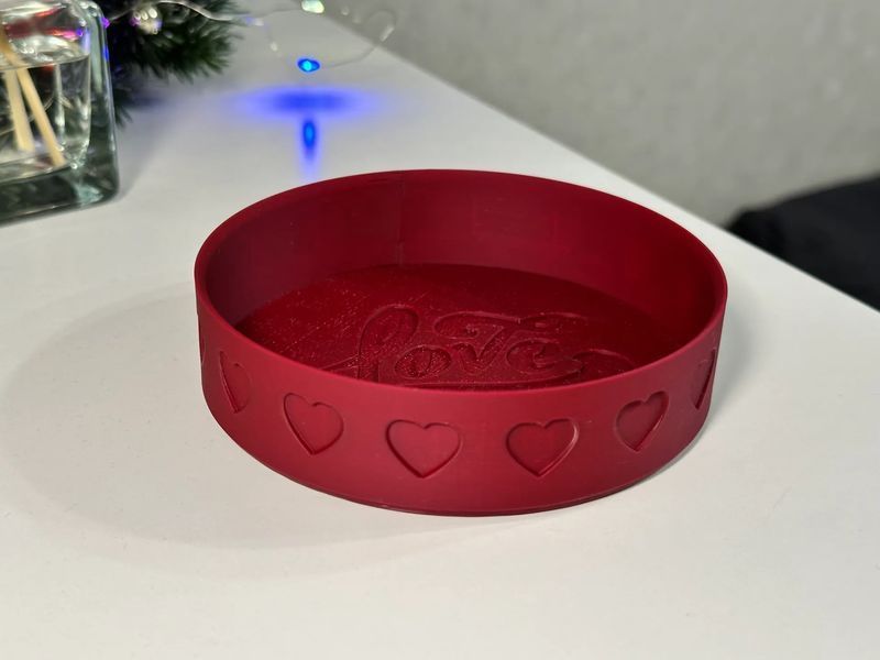 Декоративна подарункова підставка-тарілочка з написом &laquo;Love&raquo;. Aivory id_12299 фото