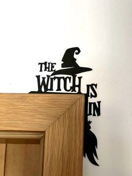 Накладка на двері The Witch Is In Кутовий Декор Силует Відьми. Aivory id_13100 фото