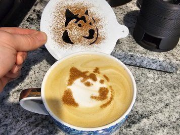 Інтернет-Зірка у Твоїй Чашці Трафарет Doge Meme. Aivory id_13044 фото