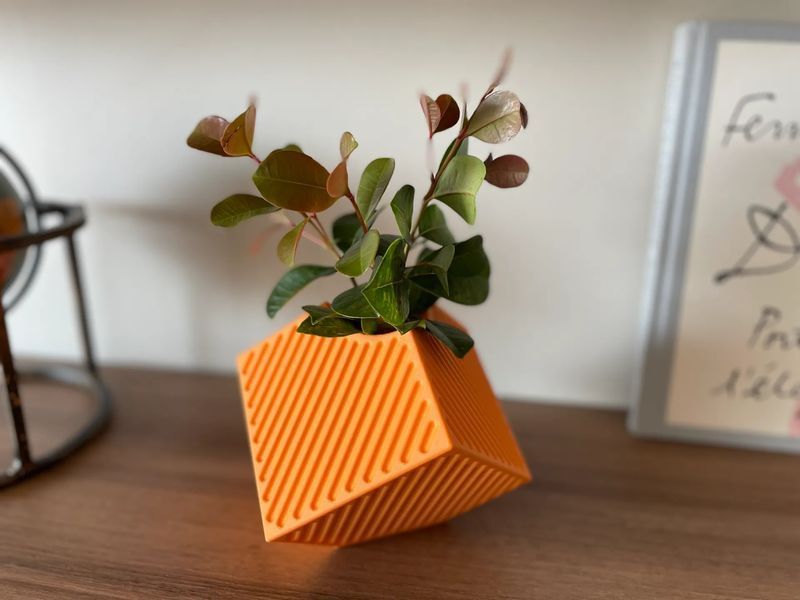 Дизайнерське кашпо для рослин із геометричним візерунком &laquo;Diagonal Cube&raquo;. Aivory id_11249 фото
