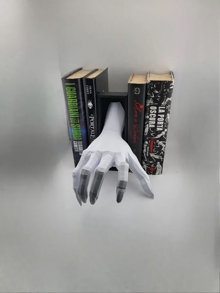 Вставка на книжкову полицю Руки Зомбідля книг. Aivory id_10139 фото