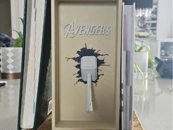 Тримач для книг Месники Молот Тора Marvel. Aivory id_13020 фото