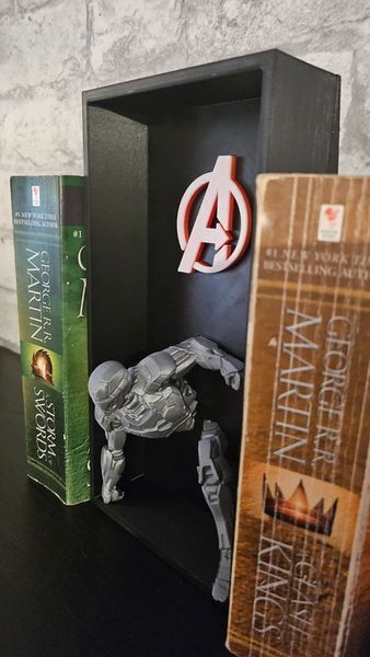 Фігурка-тримач для книг у вигляді Залізного Людини. Aivory id_12640 фото
